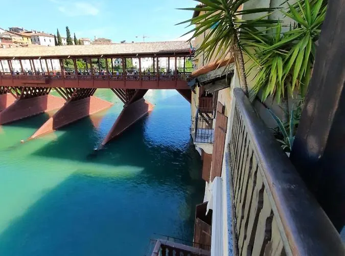 Ponte Vecchio 公寓 巴萨诺－德尔格拉帕