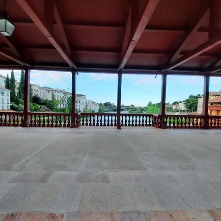 Ponte Vecchio * Μπασάνο Ντελ Γκράπα