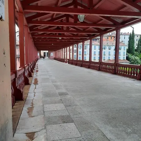 Ponte Vecchio * Μπασάνο Ντελ Γκράπα